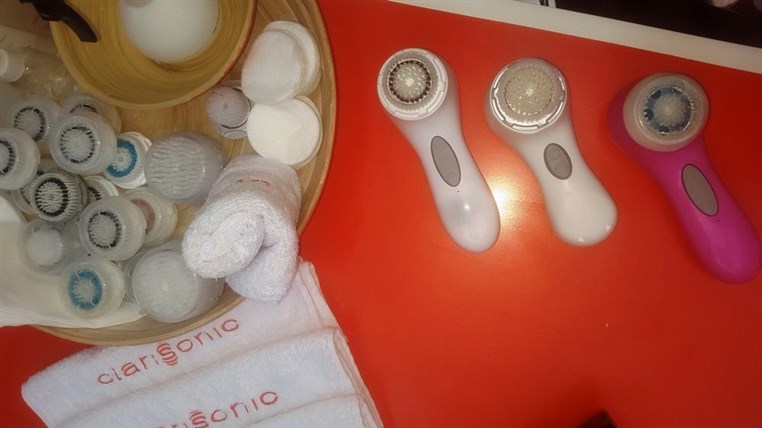 Clarisonic Pedi Feet,Meet Sonic